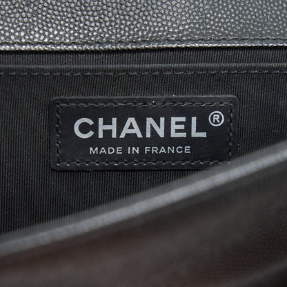 Chanel Medium boy Chanel Bag Caviar Black ruthenium hardware