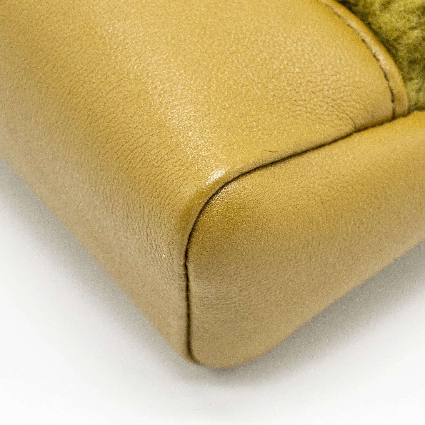 Chanel Mini 31 Bag Calfskin/Fur Olive Green L(Microchip)