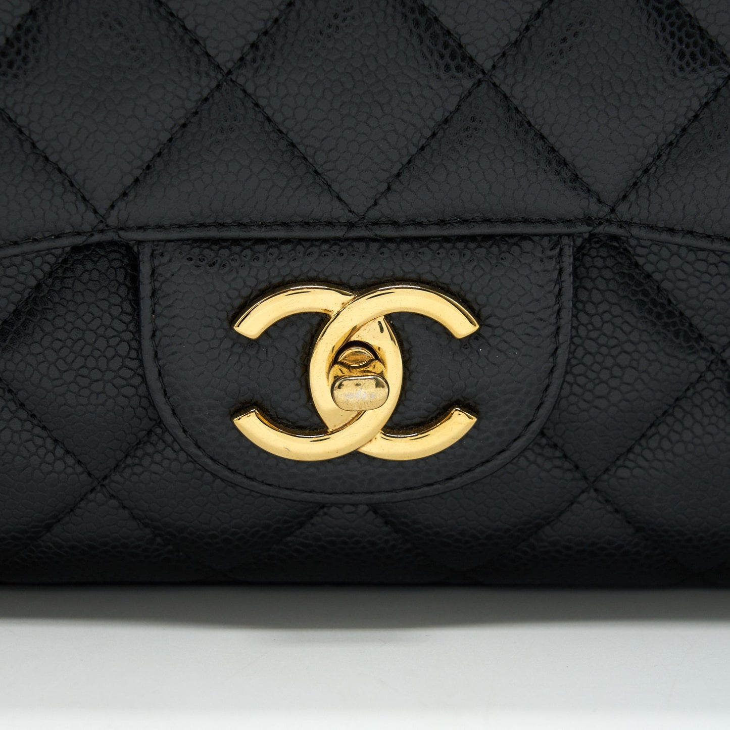 CHANEL CAVIAR MAXI IN BLACK