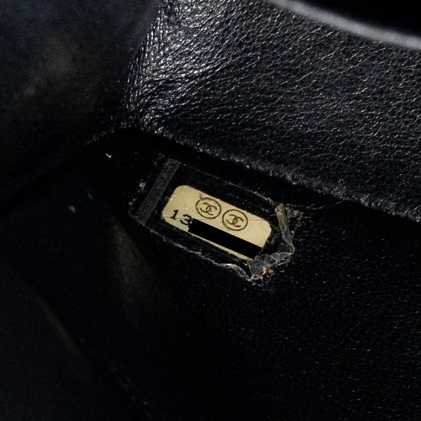 Chanel Medium classic double flap bag caviar Black
