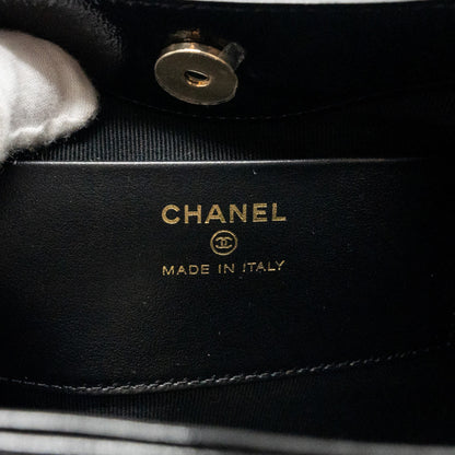 Chanel Mini 31 Clutch with Chain Shiny Calfskin Black L (Microchip)