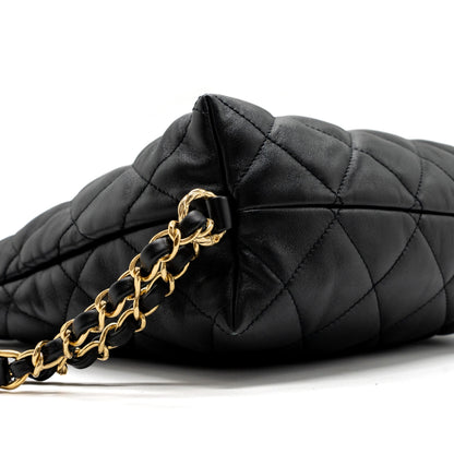 Chanel 22B hobo bag lambskin black  (microchip)