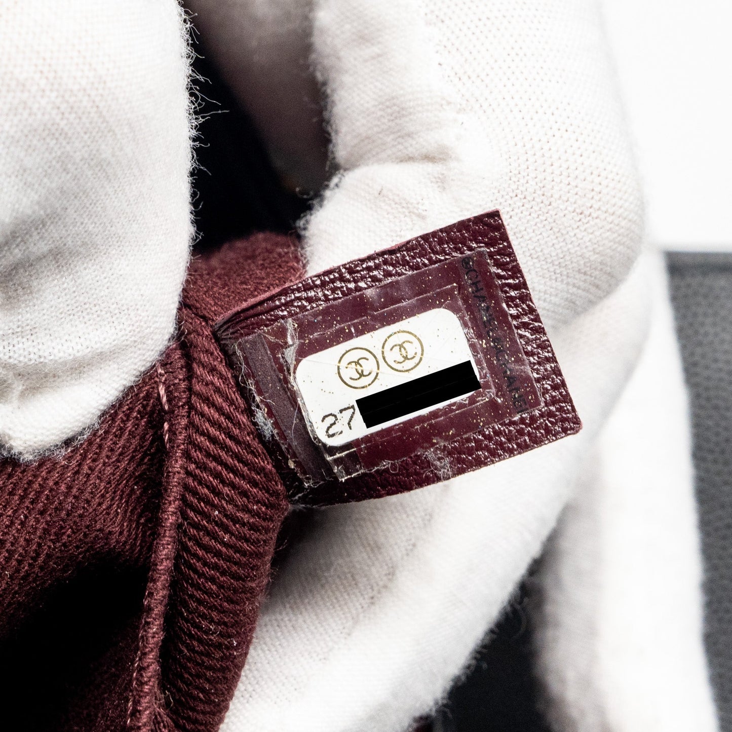 Chanel Medium Business Affinity Caviar black L
