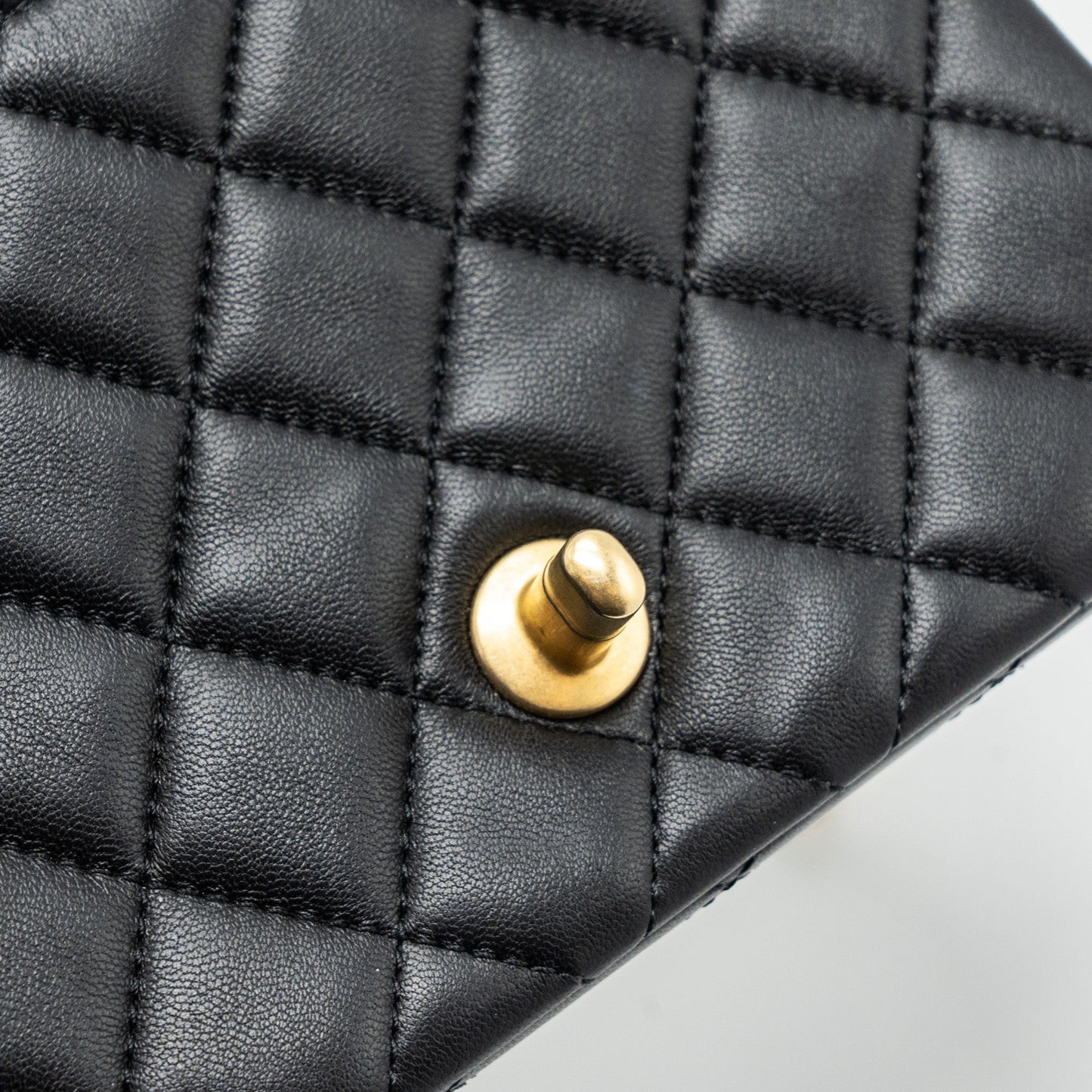 Chanel Camellia adjustable chain mini square flap bag lambskin black  (microchip)