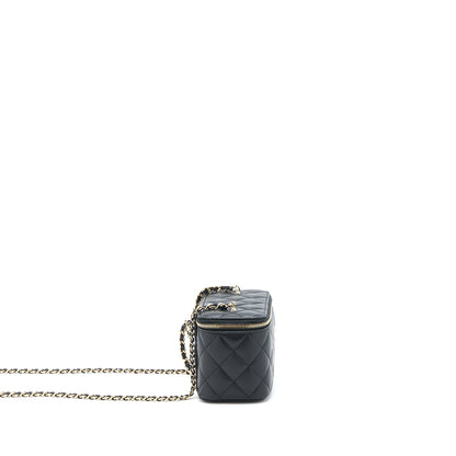 Chanel 23C Pearl Crush Long Vanity Lambskin Black L (Microchip)