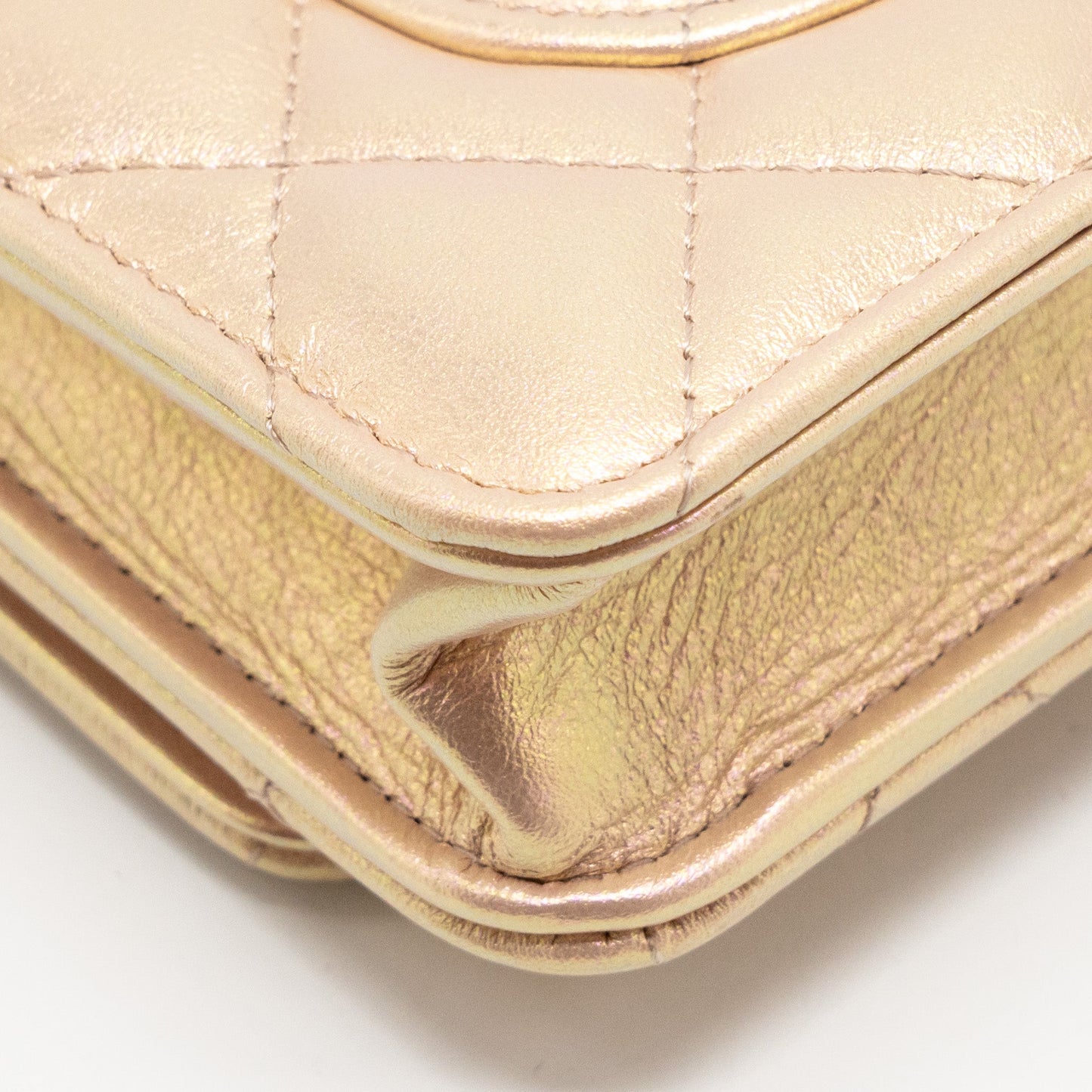 Chanel Classic Wallet on Chain Lambskin Iridescent Pink  (Microchip)