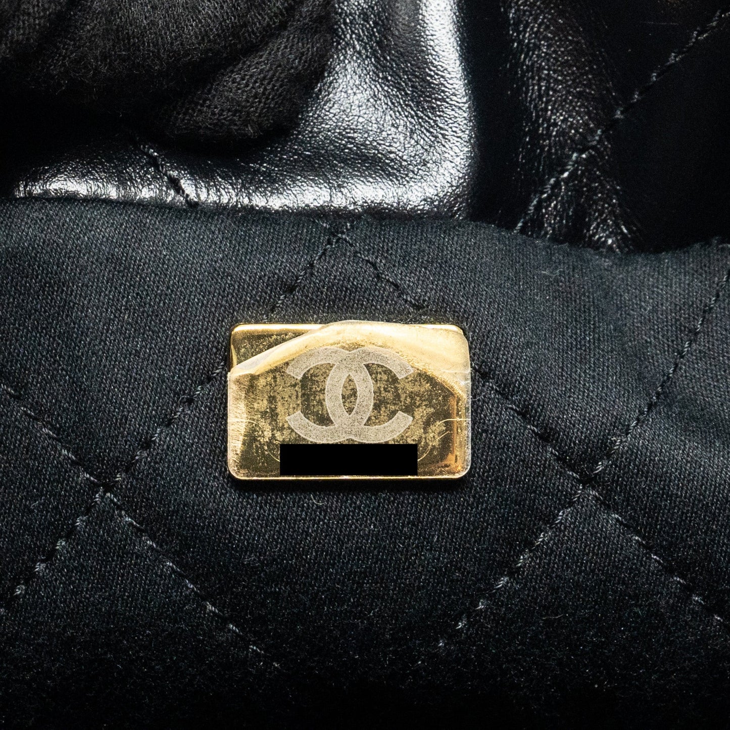 Chanel Mini 22 Bag Shiny Calfskin BLACK  (Microchip)