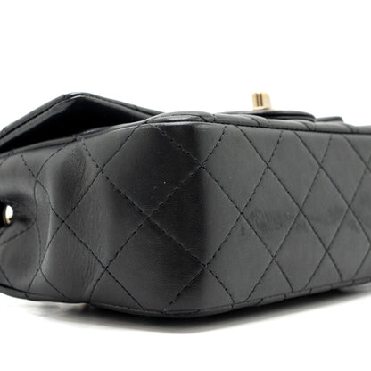Chanel Classic Mini Rectangular Flap Bag Lambskin Black L (Microchip)