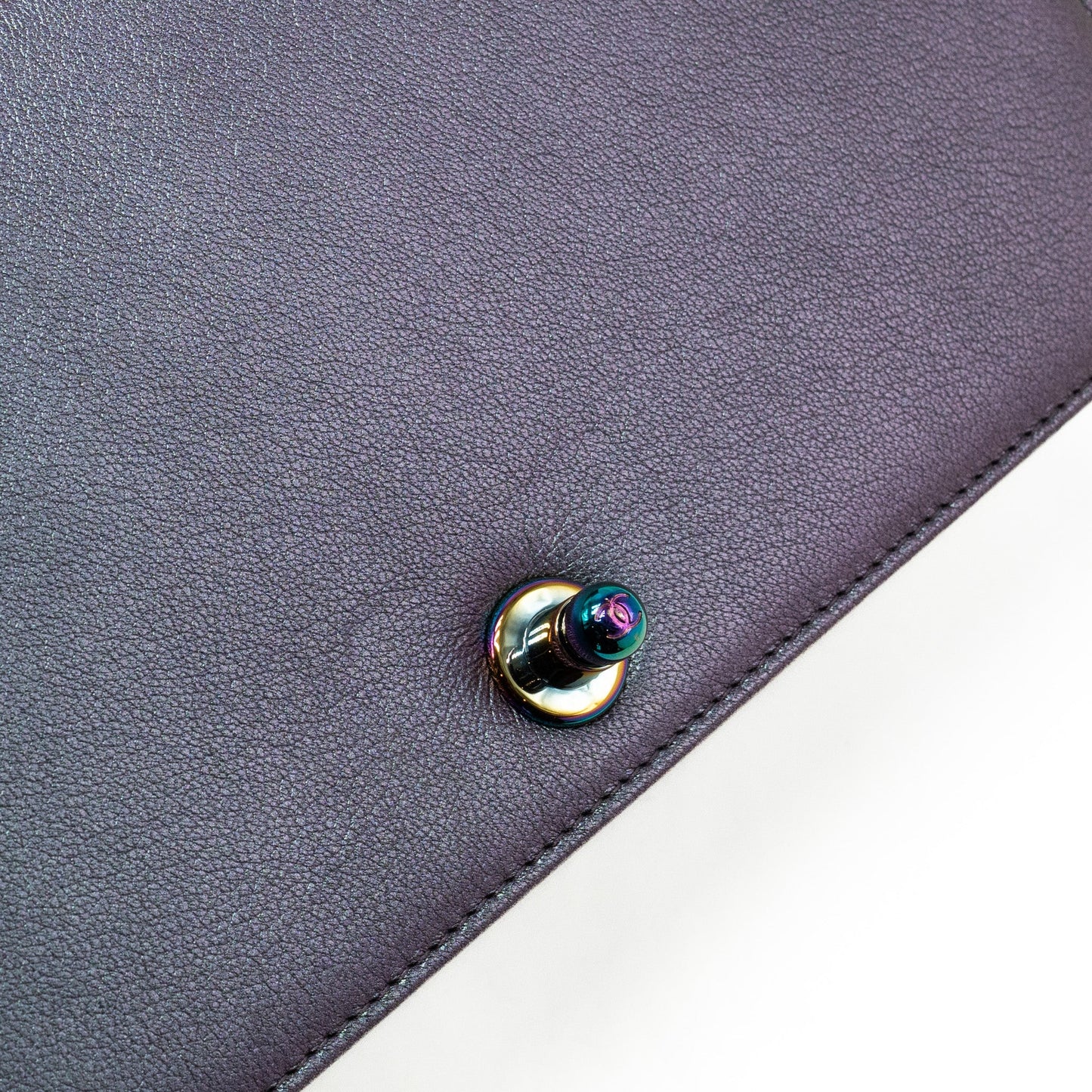 Chanel Medium Boy Bag GoatSkin Iridescent Purple Multicolour Hardware