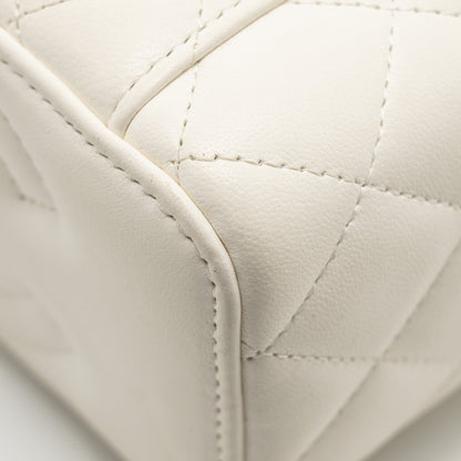 Chanel Pearl Crush Long Vanity Case Lambskin White  (Microchip)