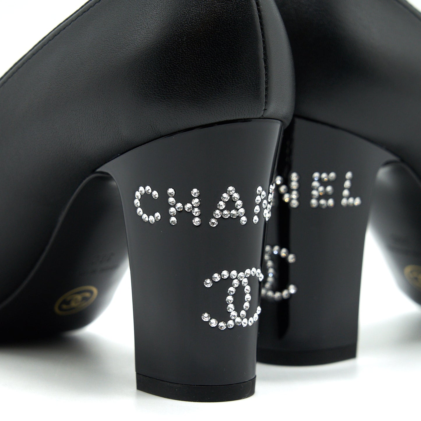 Chanel size38 pump Shoes black with Letter on heel