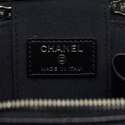 Chanel 22S Mini Vanity With Coco Giant Chain Caviar Black