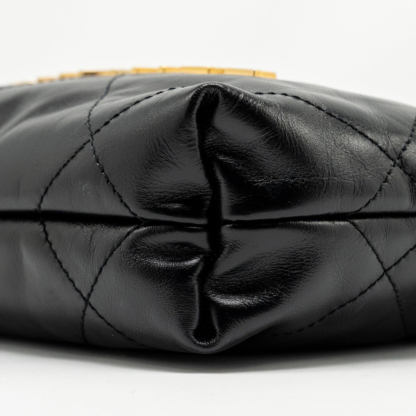 Chanel 23K Mini 22 Bag Shiny Calfskin Black  (Microchip)