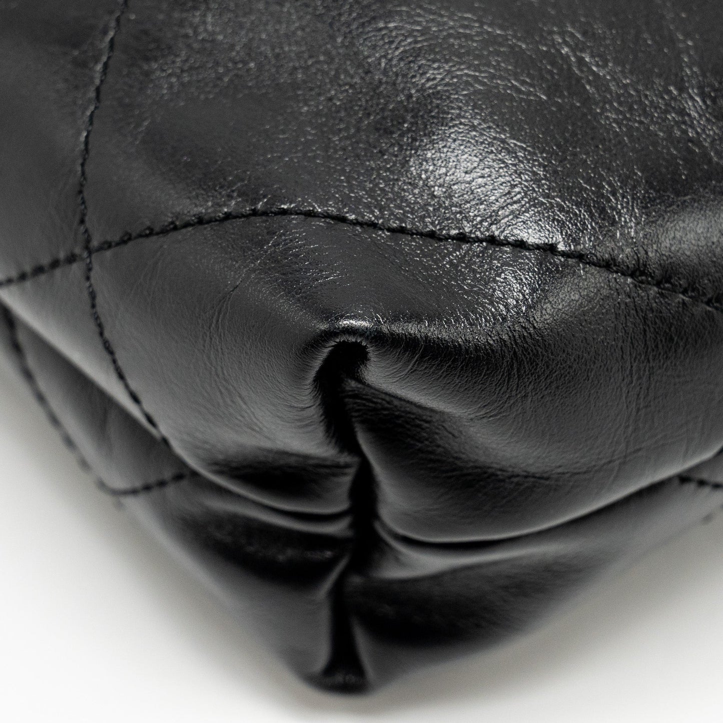 Chanel 23K Mini 22 Bag Shiny Calfskin Black  (Microchip)