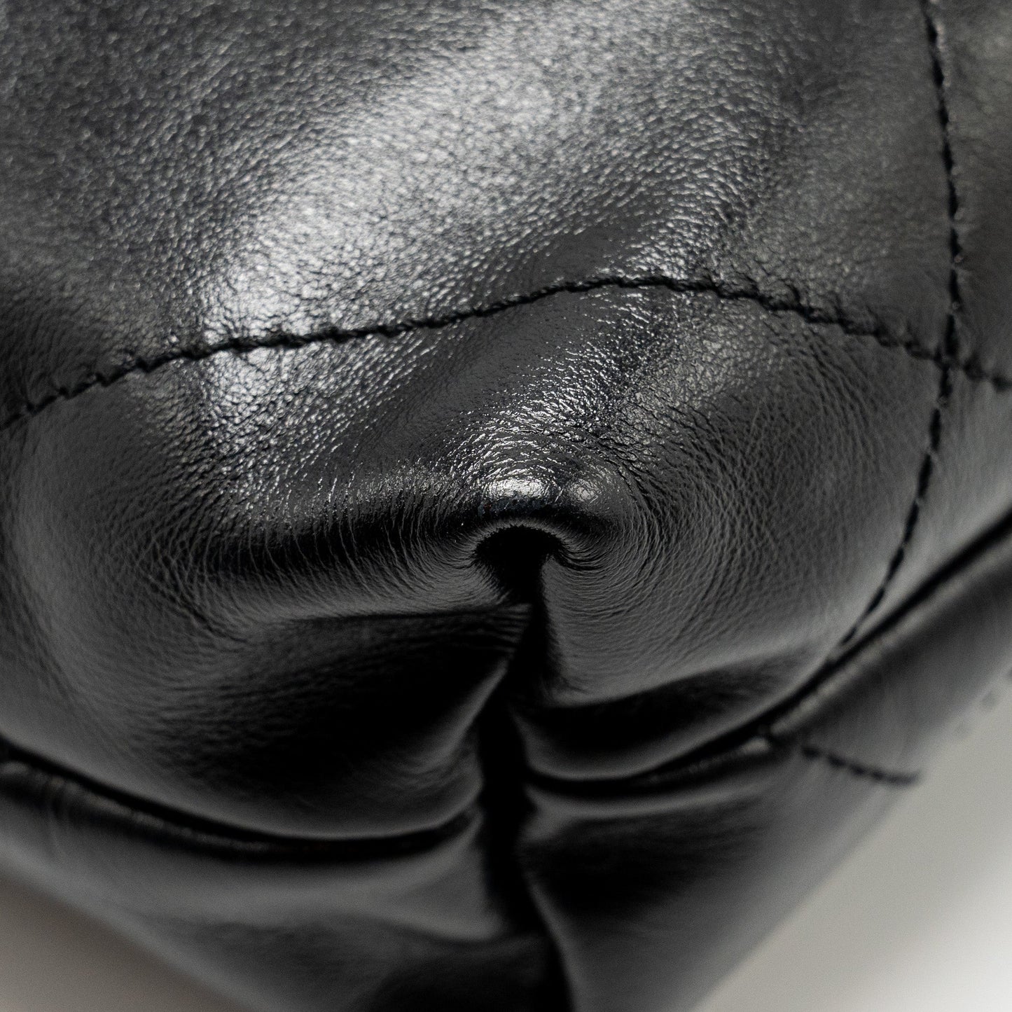 Chanel 23K Mini 22 Bag Shiny Calfskin Black  (Microchip)