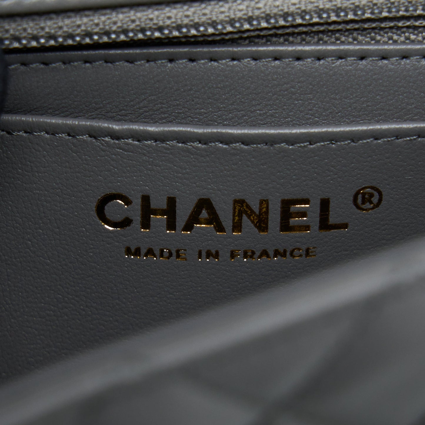 Chanel 22A Mini Rectangular Flap Bag Lambskin Grey L (Microchip).