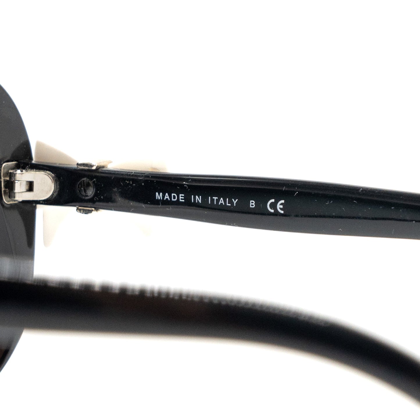 Chanel bow sunglasses black / white