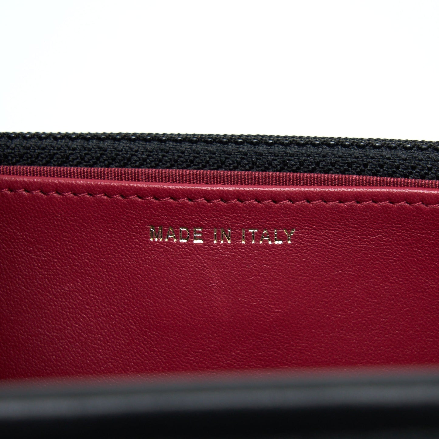 Chanel 21S Wallet On Chain With Pearl/CC logo Round Handle Lambskin Black Brushed