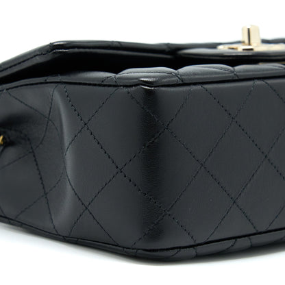 Chanel Mini Rectangular Lambskin Black L(Microchip)