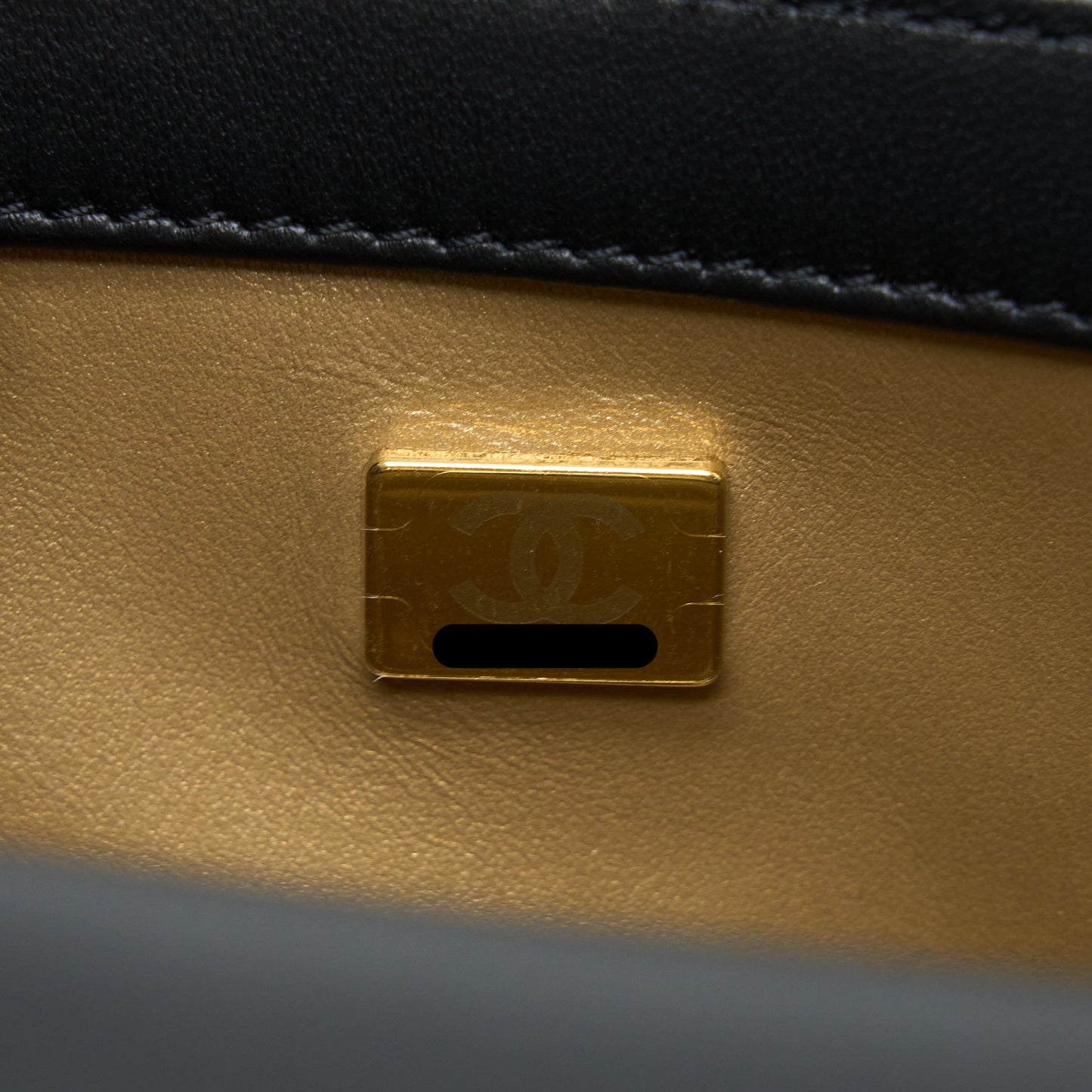 Chanel 23C Pearl Crush Mini Square Flap Bag Lambskin Black L (Microchip)