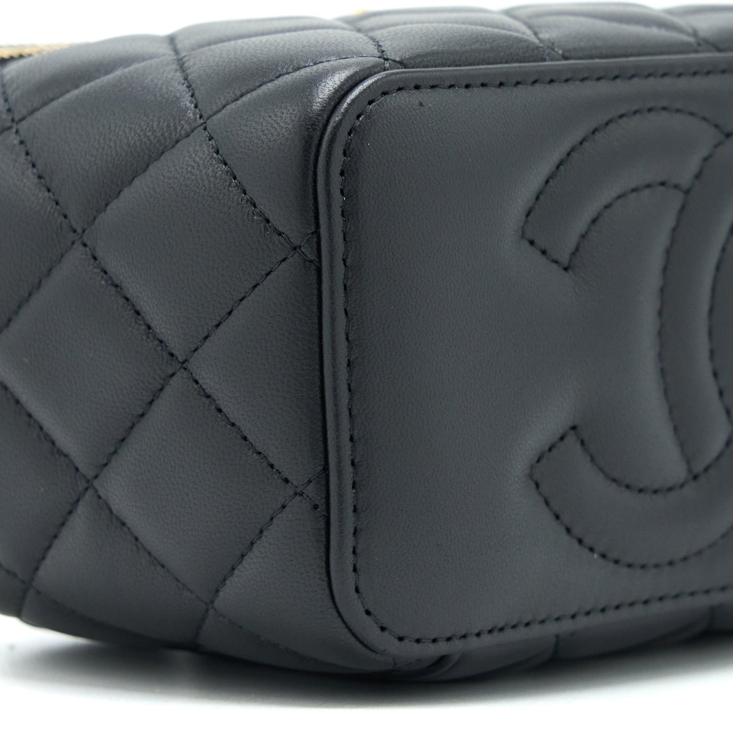 Chanel Pearl Crush Long Vanity with Chain Lambskin Black  (Microchip)