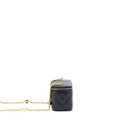Chanel Long Vanity With Detailed Chain Lambskin Black