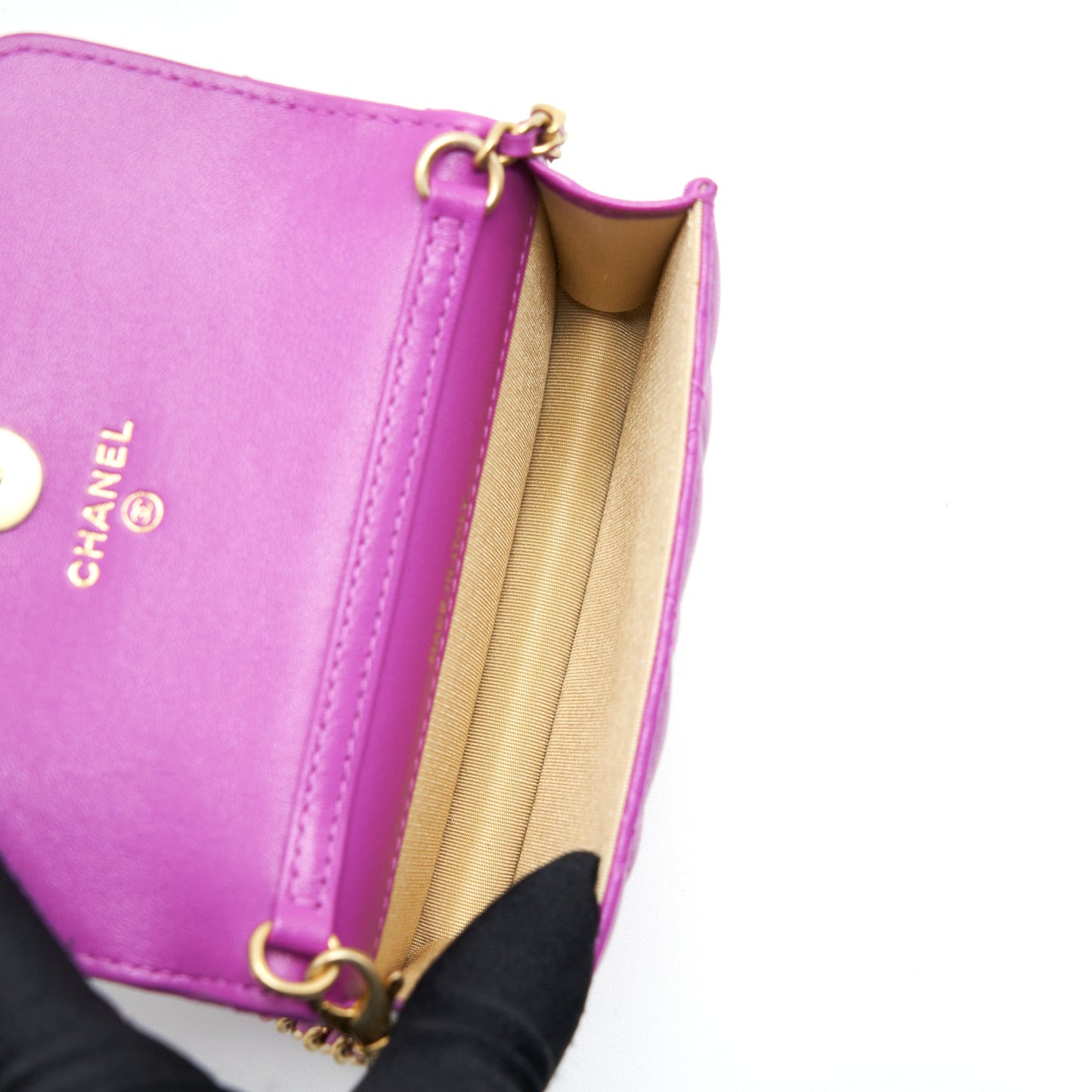 Chanel Pearl Crush mini Belt Bag Lambskin Purple