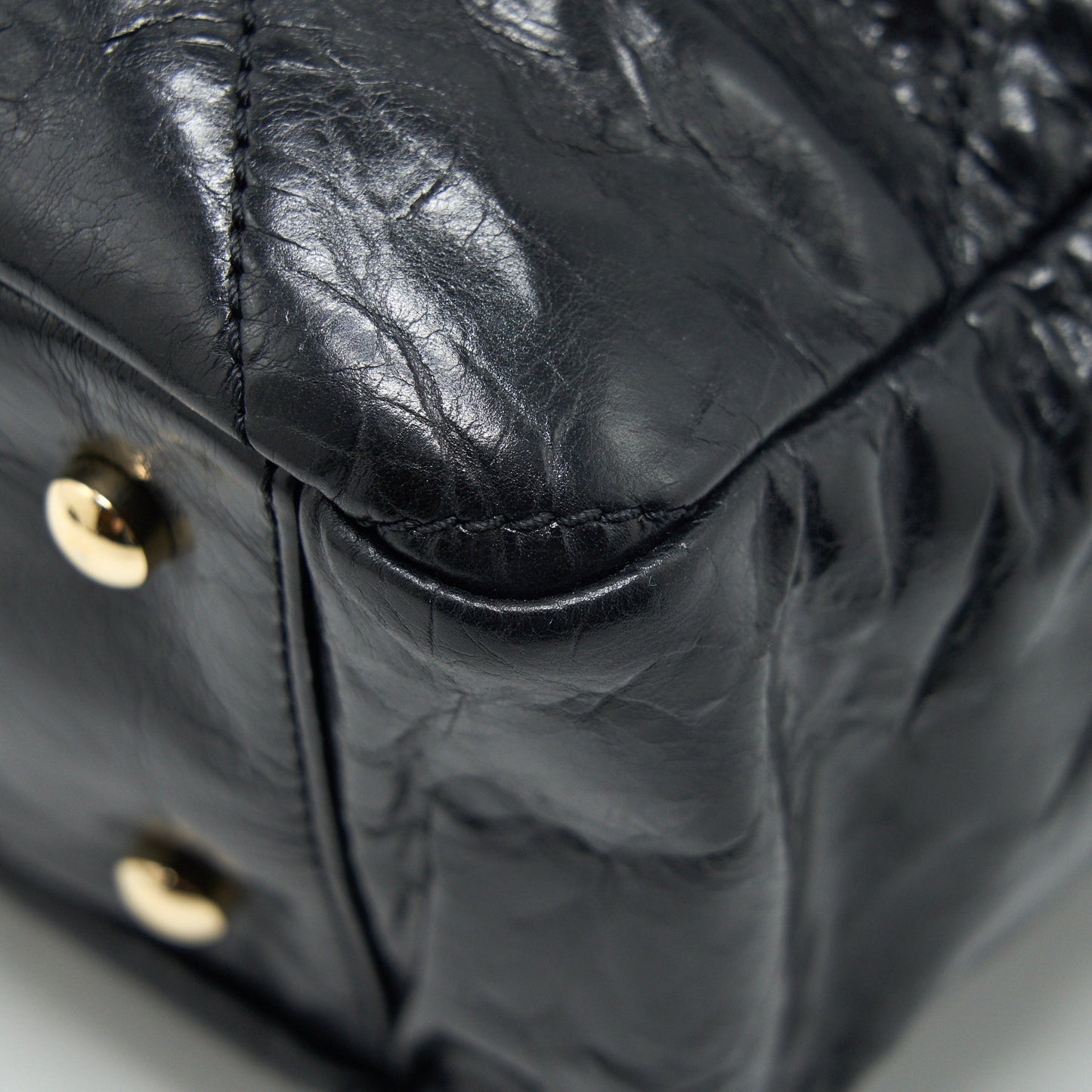 Chanel Calfskin Tote bag with Chain black and Red