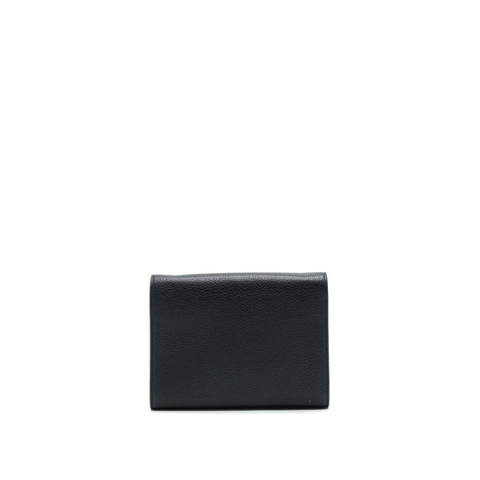 Gucci Grained Calfskin GG Logo Wallet on Chain with