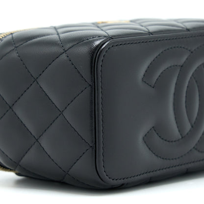 Chanel Long Vanity With Detailed Chain Lambskin Black