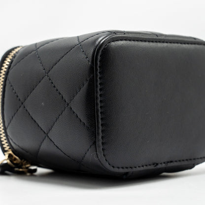 Chanel Pearl Crush Mini Vanity Case Lambskin Black