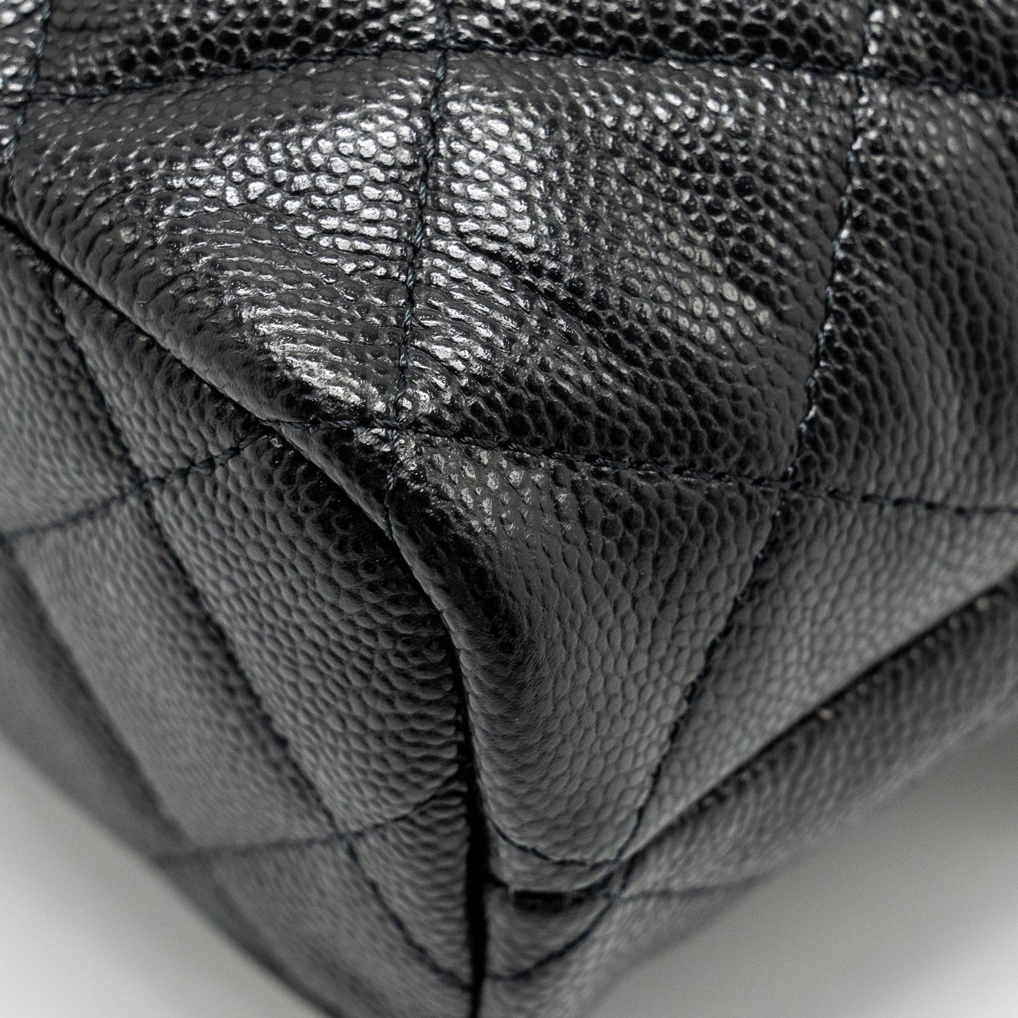 Chanel 25c Quilted Hobo Bag Caviar Black  (microchip)