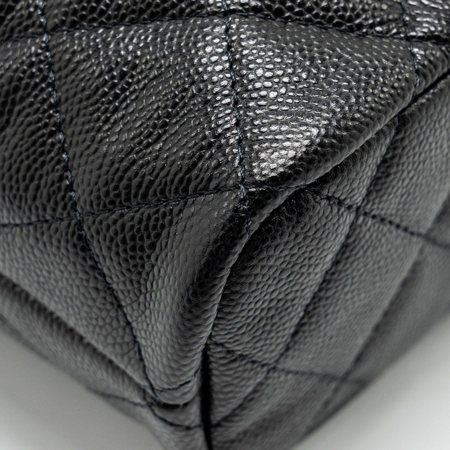 Chanel 25c Quilted Hobo Bag Caviar Black  (microchip)