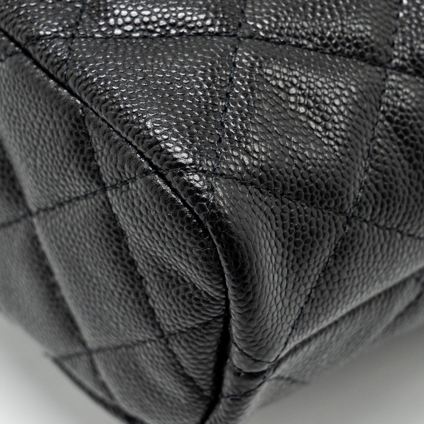 Chanel 25c Quilted Hobo Bag Caviar Black  (microchip)