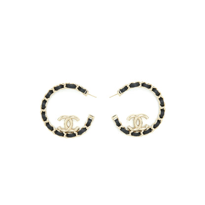 Chanel 22P Round CC Black Earrings L