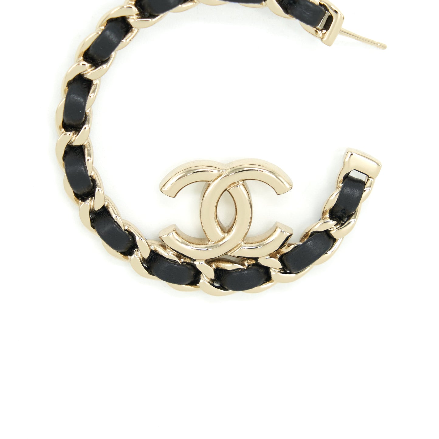 Chanel 22P Round CC Black Earrings L