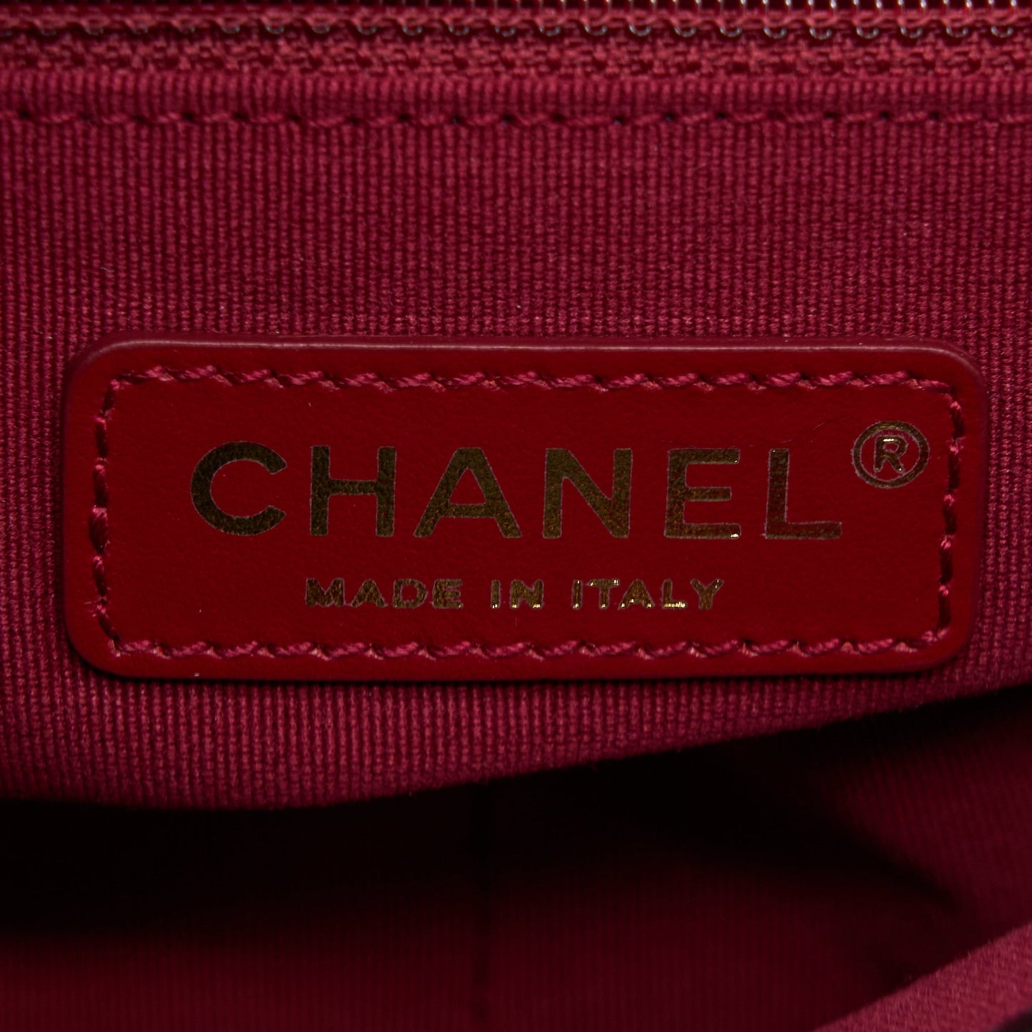 Chanel 22A Small Flap Bag Grained Shiny Calfskin Black Brushed (Microchip)
