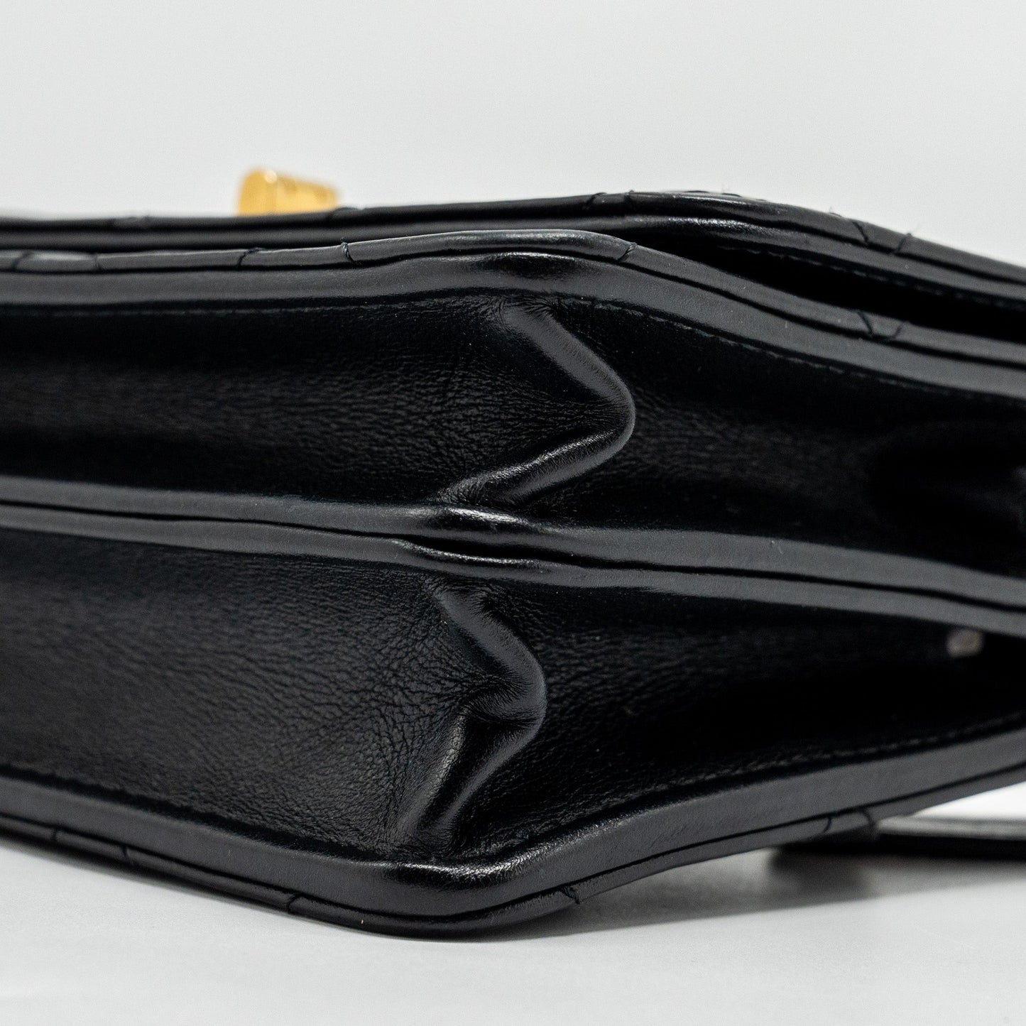 CHANEL Mini 2.55 Reissue Wallet On Chain Aged Calfskin Black  (Microchip)
