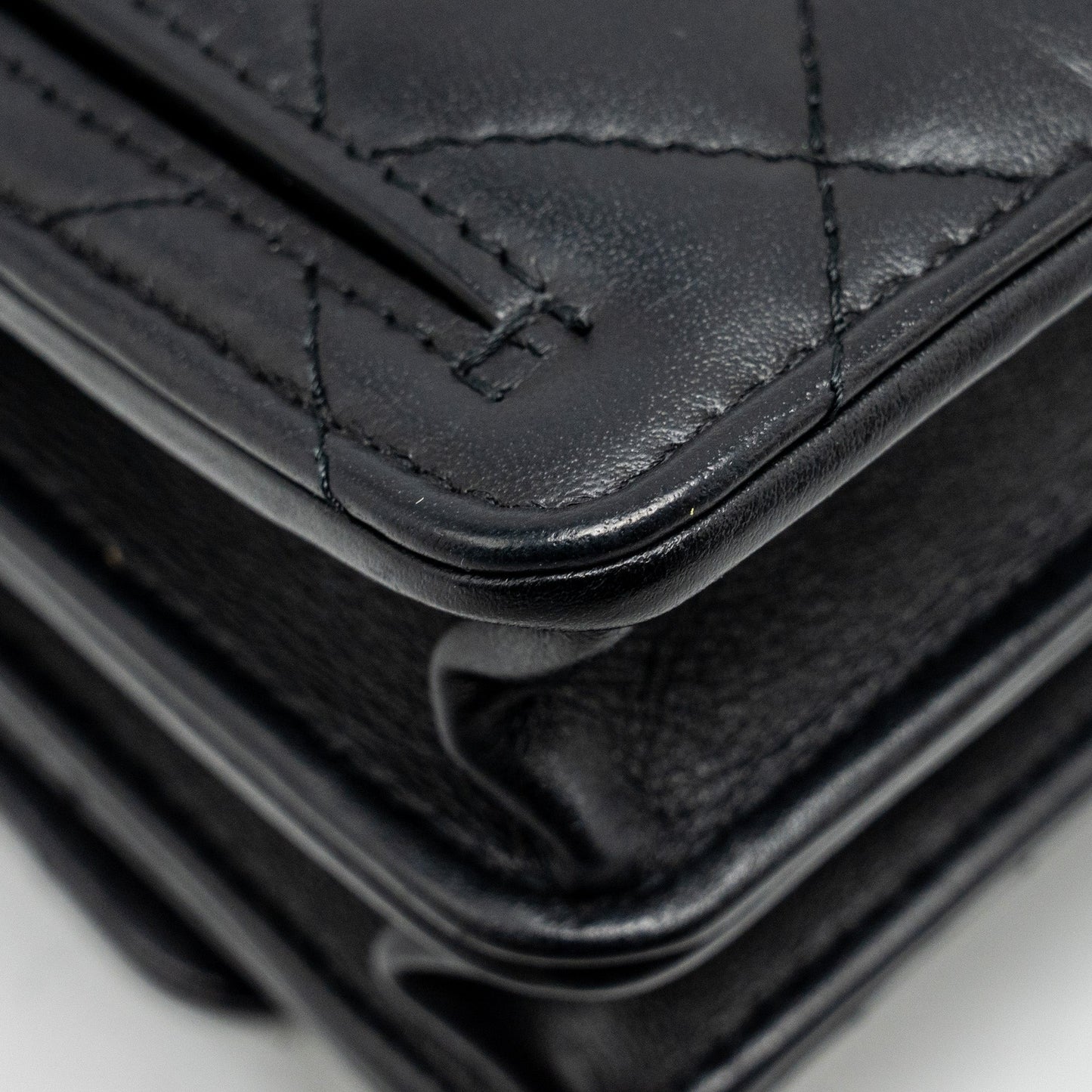 CHANEL Mini 2.55 Reissue Wallet On Chain Aged Calfskin Black  (Microchip)