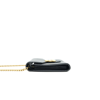 Gucci Grained Calfskin GG Logo Wallet on Chain with