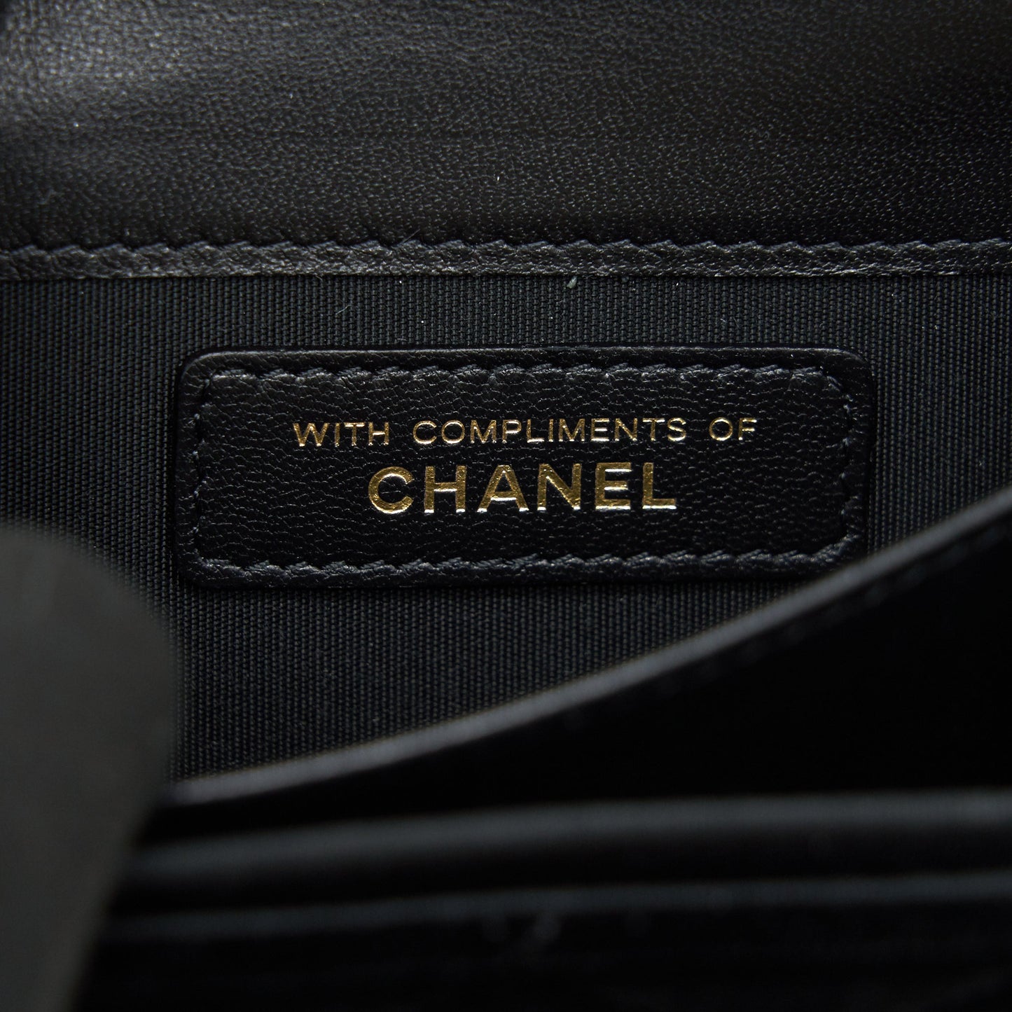 Chanel 21A velvet CC Crystal Logo Card Holder