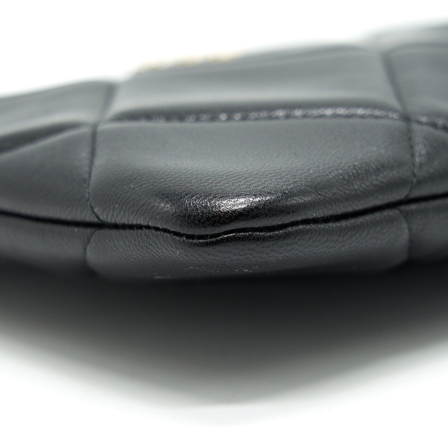 Chanel 19 Pouch black