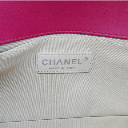 CHANEL Boy Mixed Chevron Flap Lambskin Quilted Shoulder Bag Red