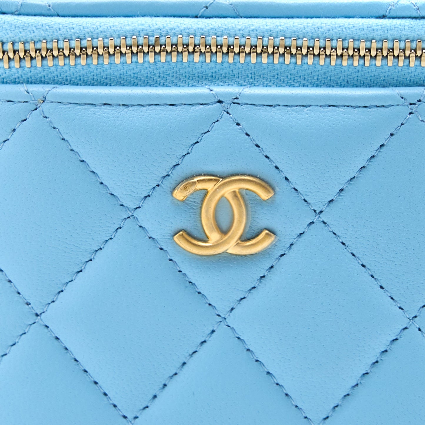 Chanel 22s Pearl Crush Mini Vanity Case Lambskin Light Blue Brushed