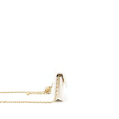 Chanel 21b Pearl crush mini flap bag with chain/belt bag white