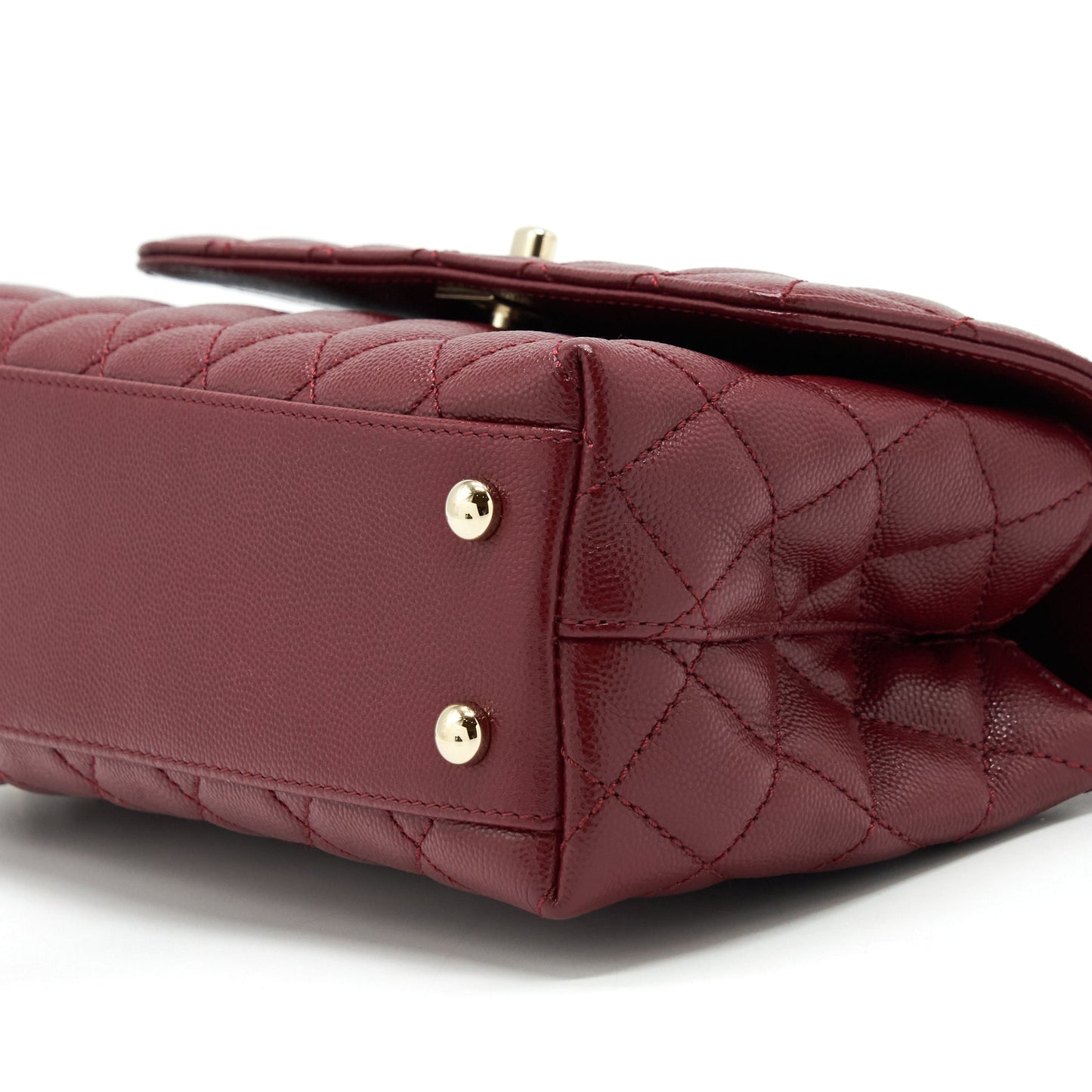 Chanel 21A Small Coco Handle Caviar NC635 Burgundy L