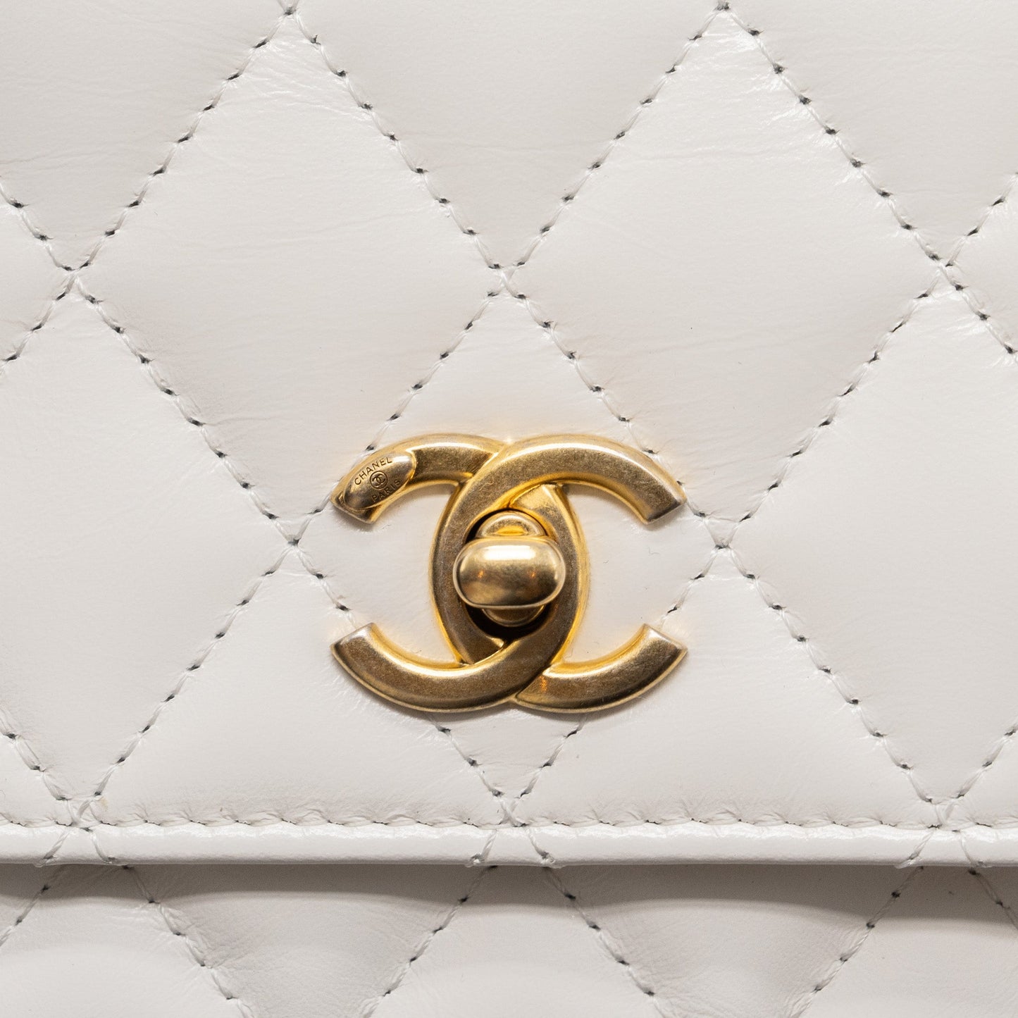 Chanel 23P detailed top handle mini wallet with chain calfskin white / multi color brushed  (microchip)