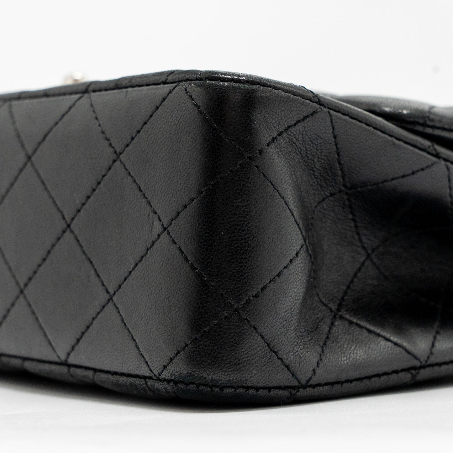 Chanel Medium Classic Double Flap Bag Lambskin BLACK