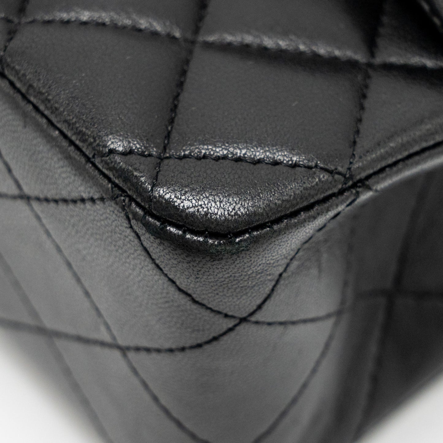 Chanel Medium Classic Double Flap Bag Lambskin BLACK