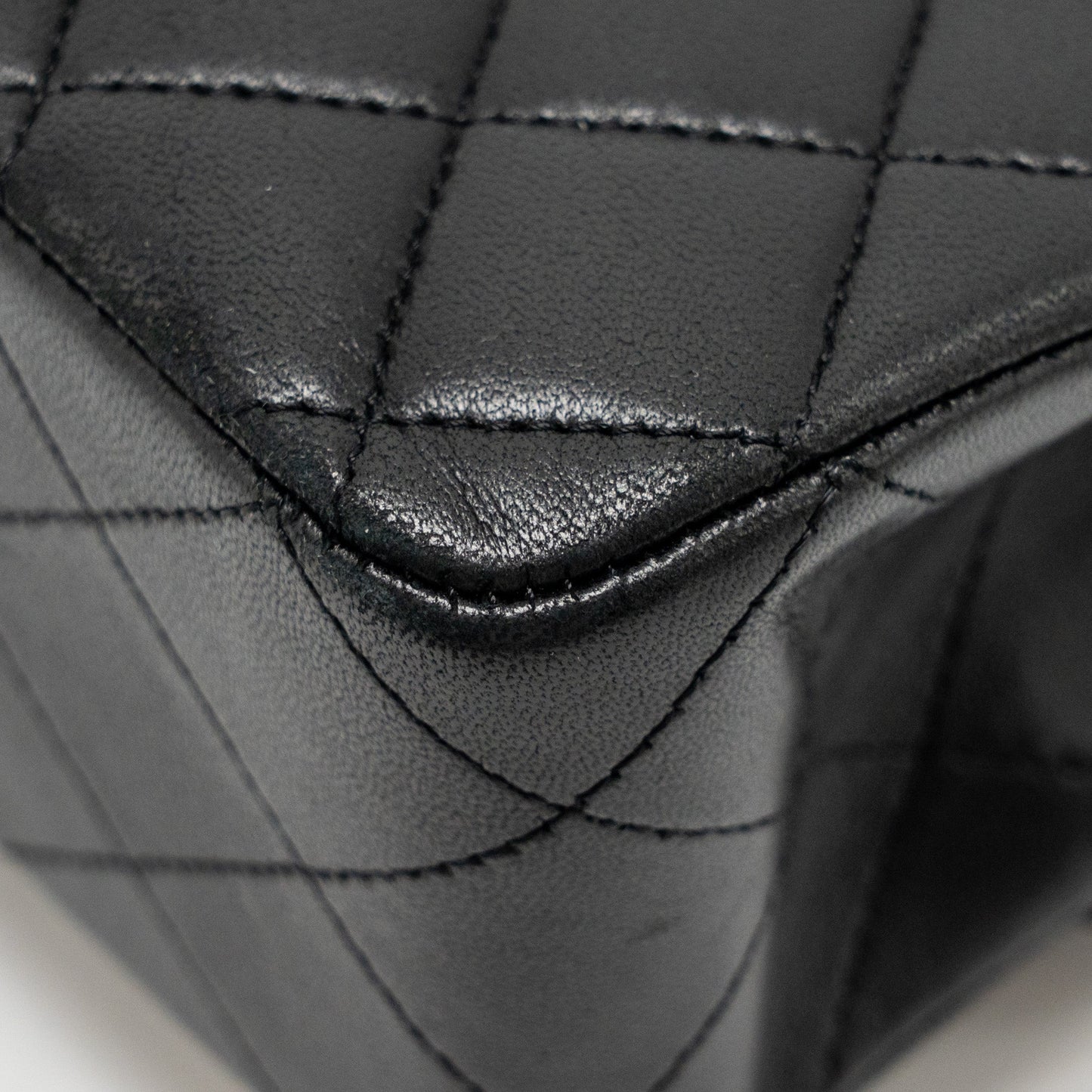 Chanel Medium Classic Double Flap Bag Lambskin BLACK